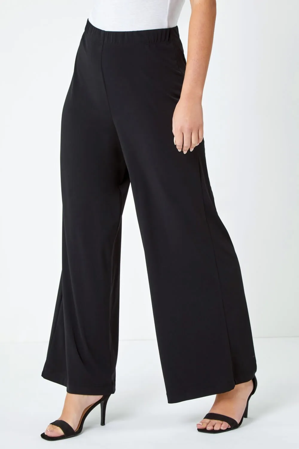 Black Petite Wide Leg Stretch Trouser | Roman UK