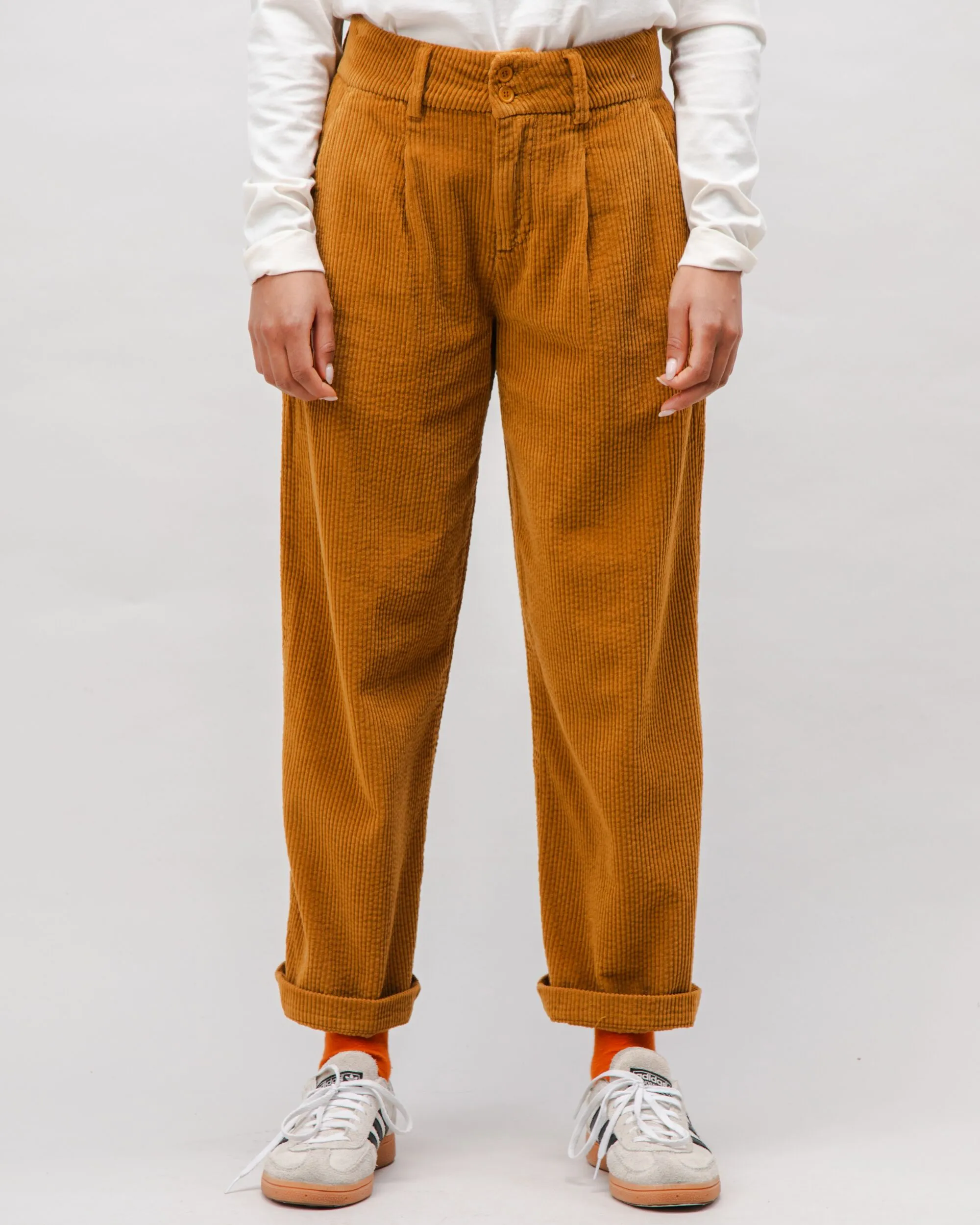 Corduroy Pleated Pants Camel