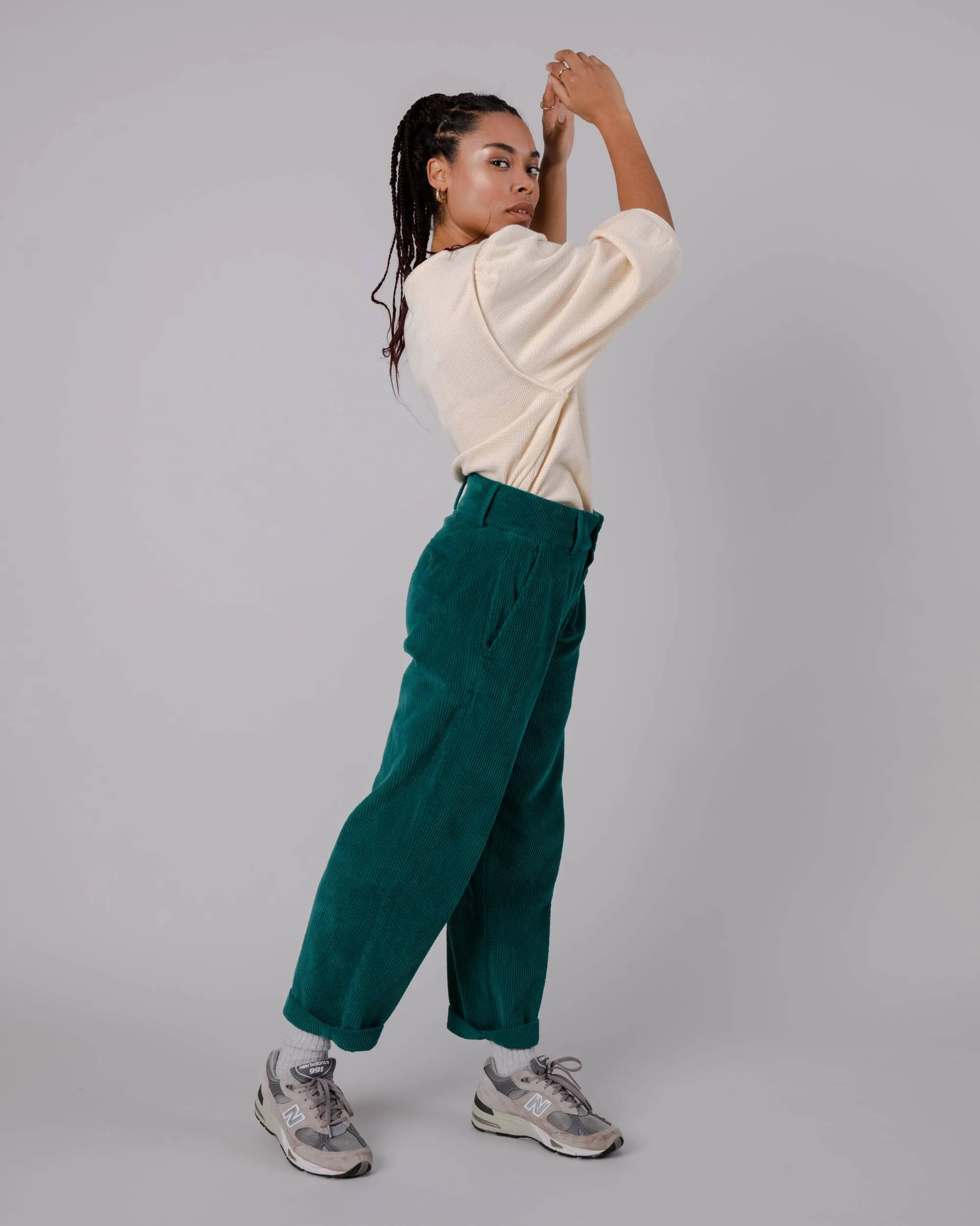 Corduroy Pleated Pants Sailing Green