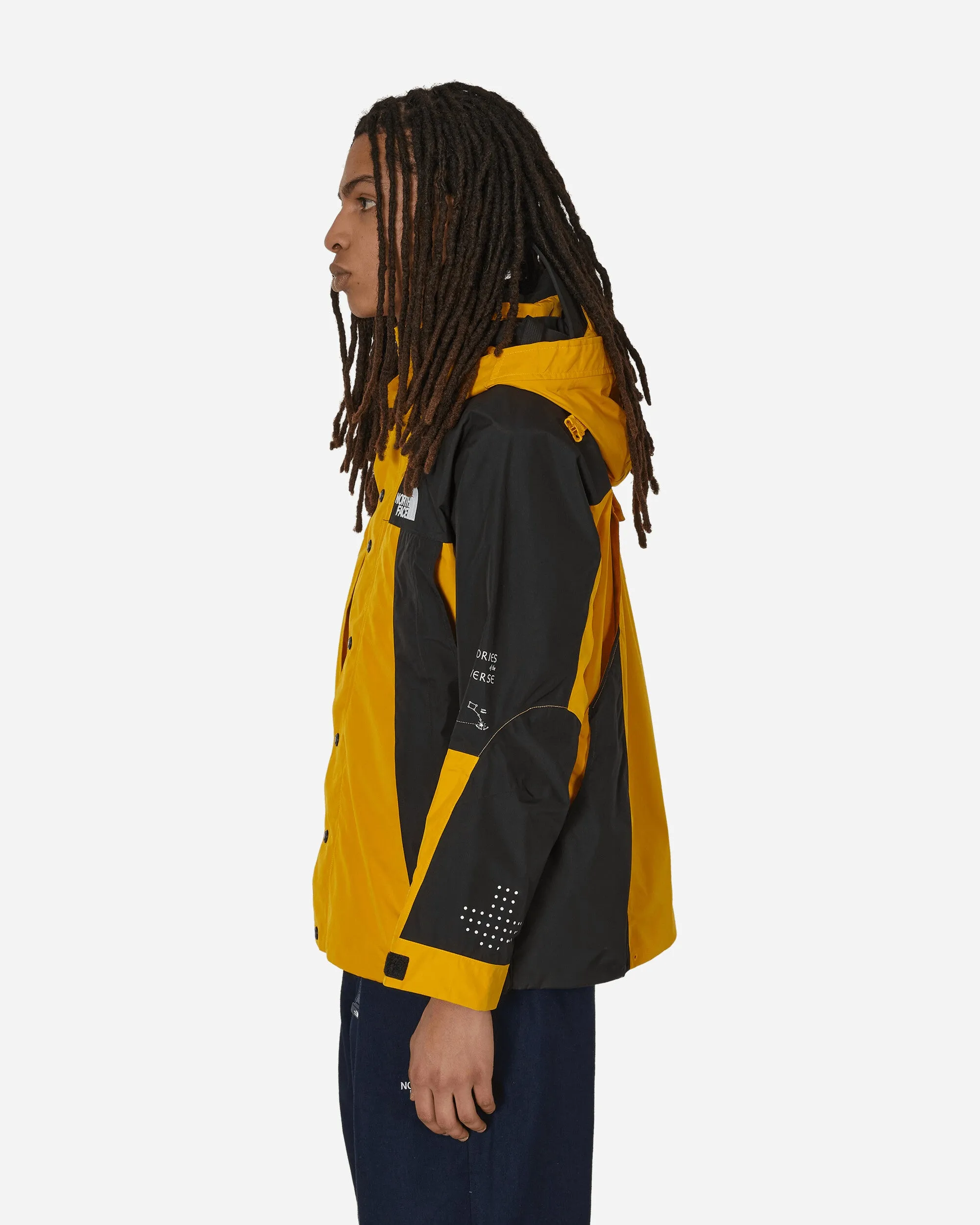 GORE-TEX Multi-Pocket Jacket Black / Simmit Gold