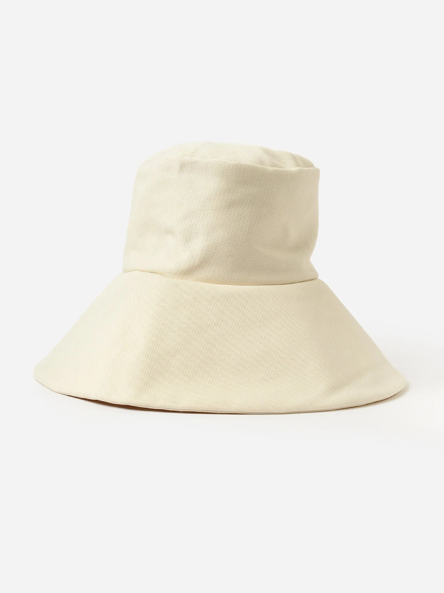     JANESSA LEONE  Women's Walker Bucket Hat    