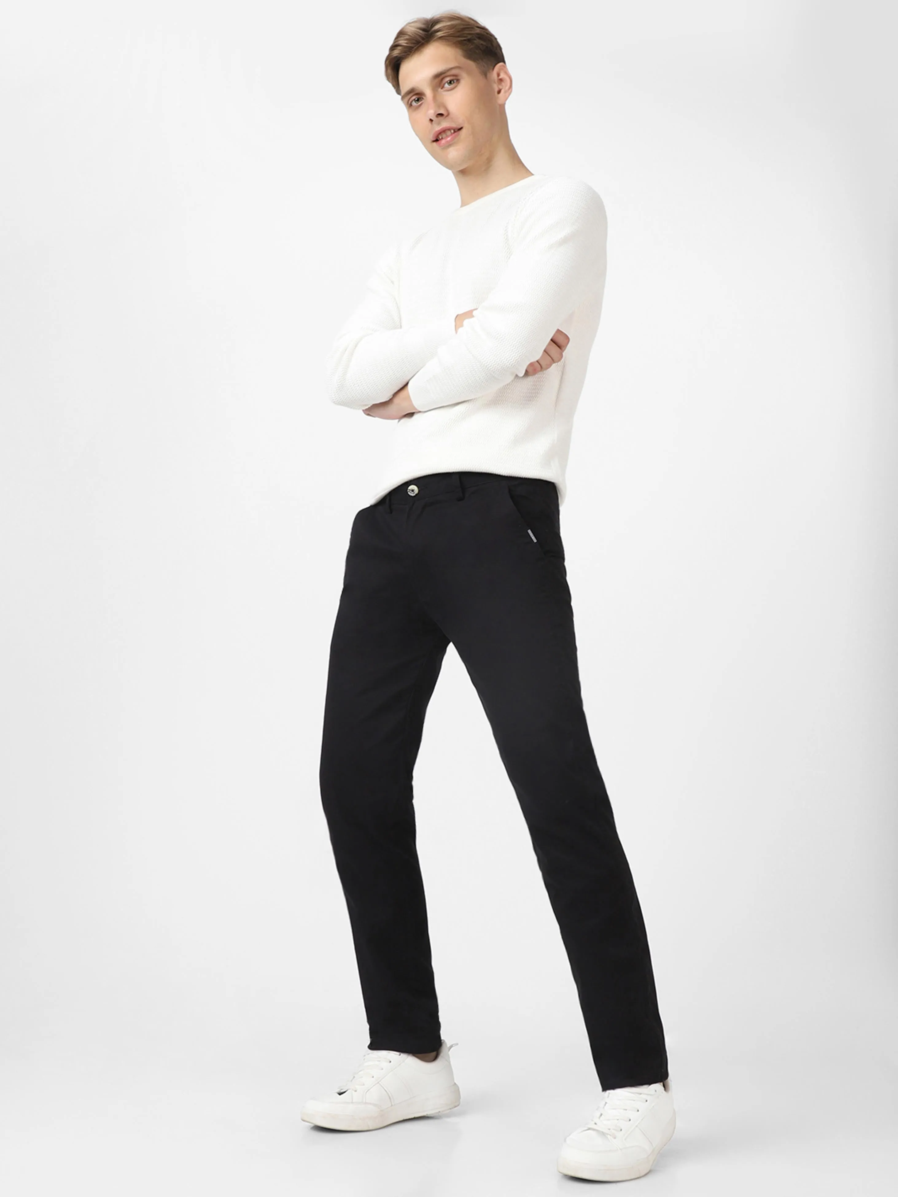 Men's Black Cotton Light Weight Non-Stretch Slim Fit Casual Trousers