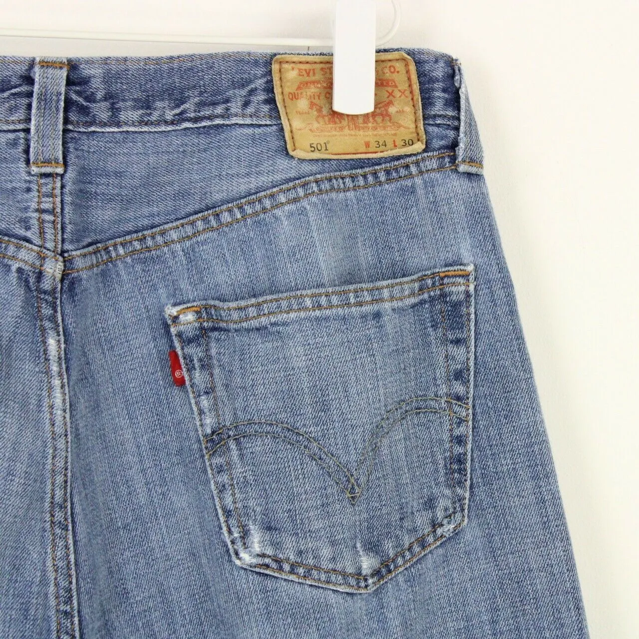 Mens LEVIS 501 Jeans Mid Blue | W34 L30