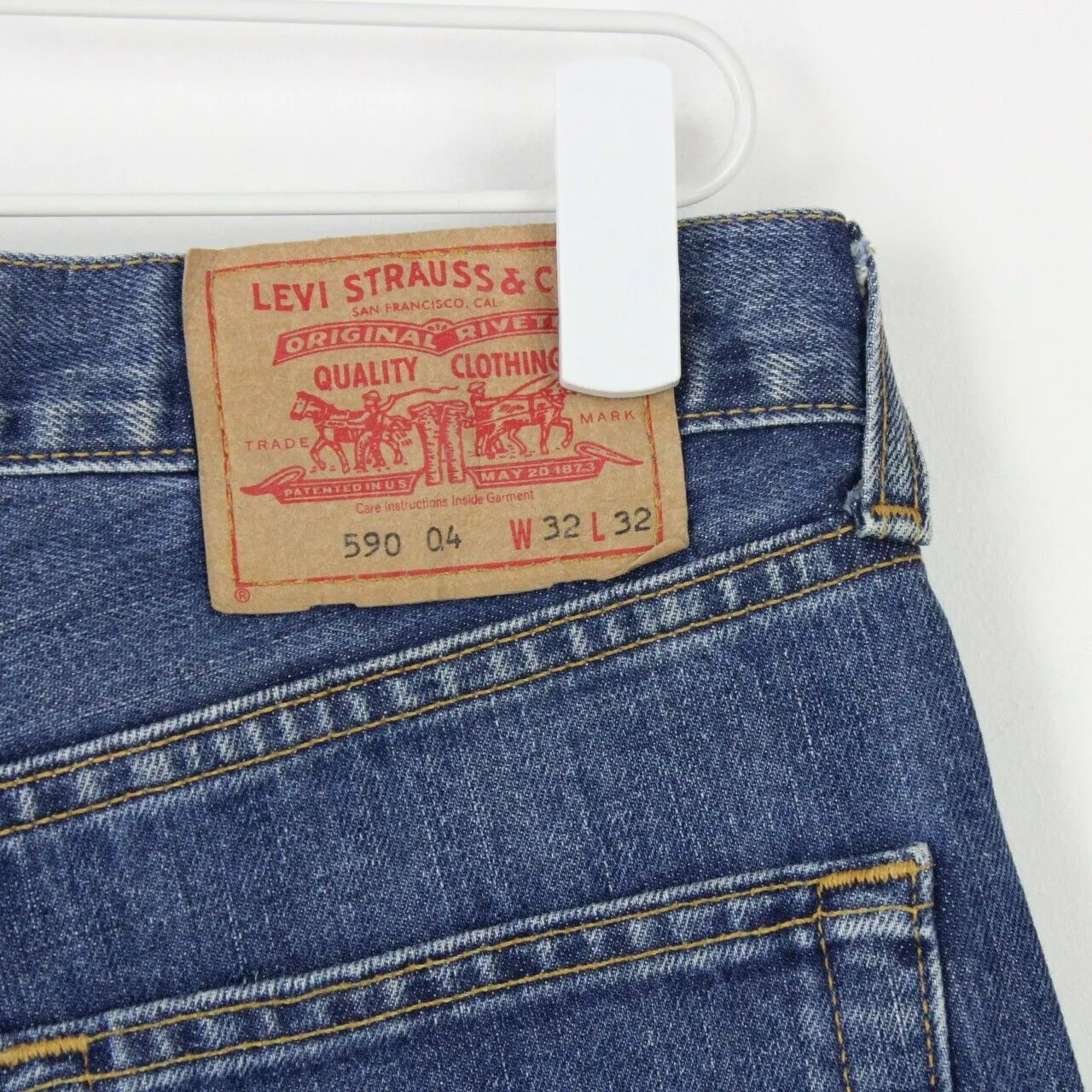 Mens LEVIS 590 Jeans Mid Blue | W32 L32