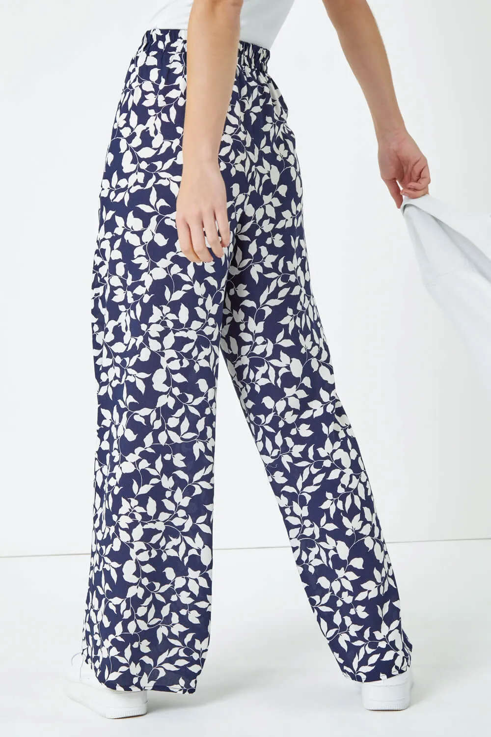 Navy Leaf Print Wide Leg Trouser | Roman UK