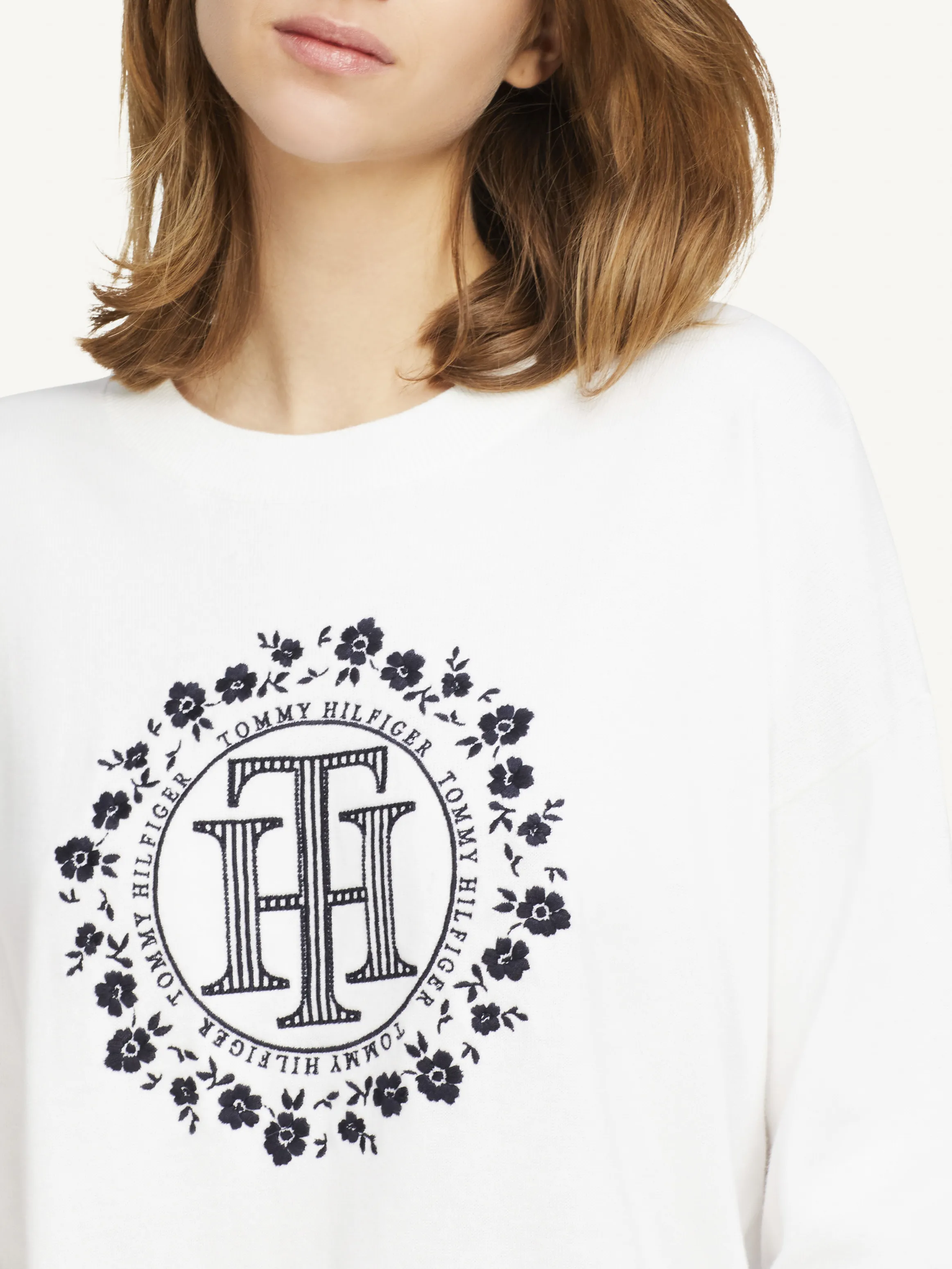 Nemo Flower Logo Sweatshirt | Sweatshirts & Hoodies | Tommy Hilfiger