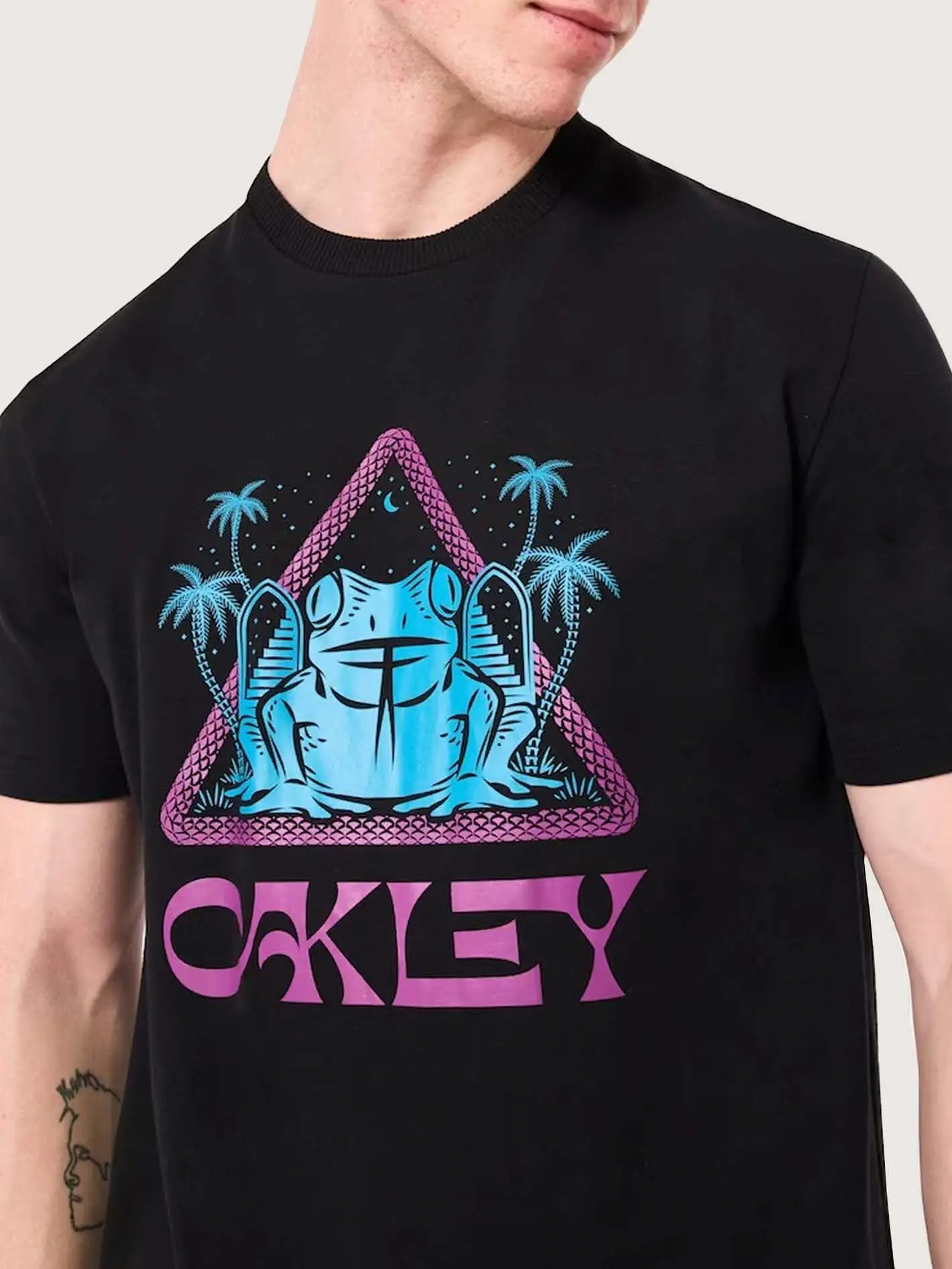 POLO OAKLEY HOMBRE KEK TEE