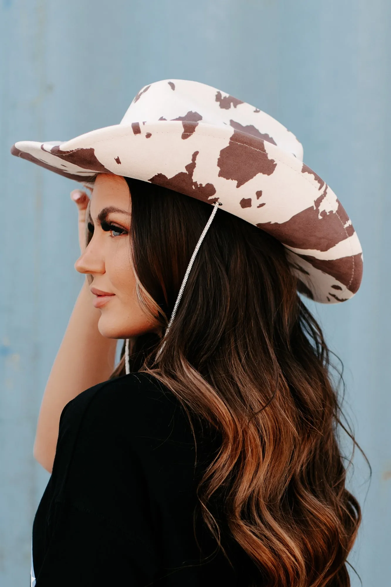 Rodeo Nights Cow Print Cowboy Hat (Brown)