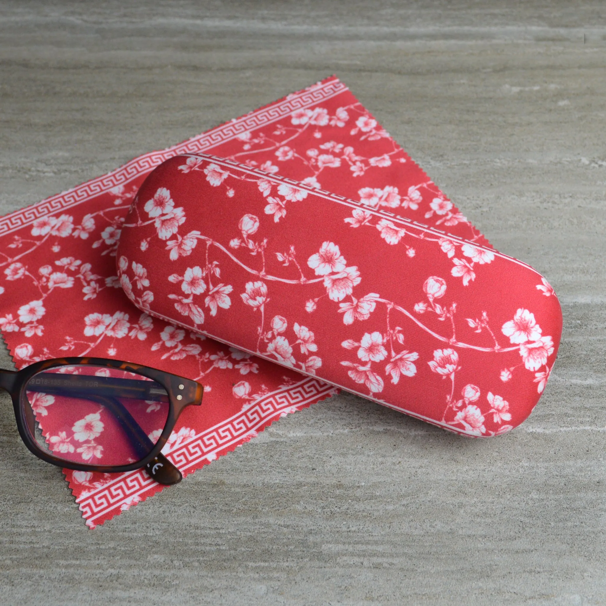 Sakura Glasses Case