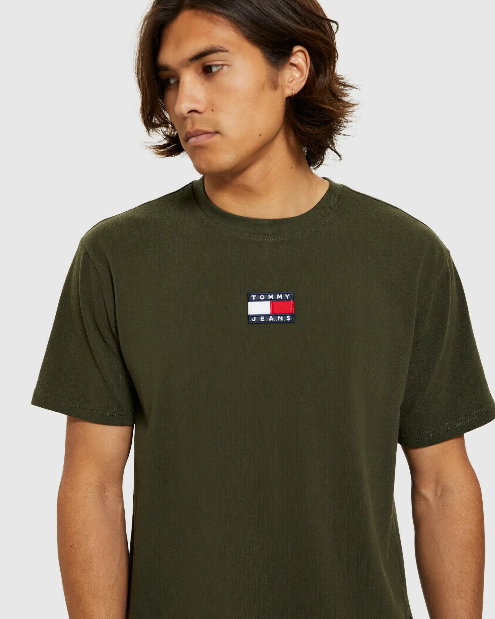 Tommy Jeans TJM Tommy Badge T-Shirt Dark Olive Green