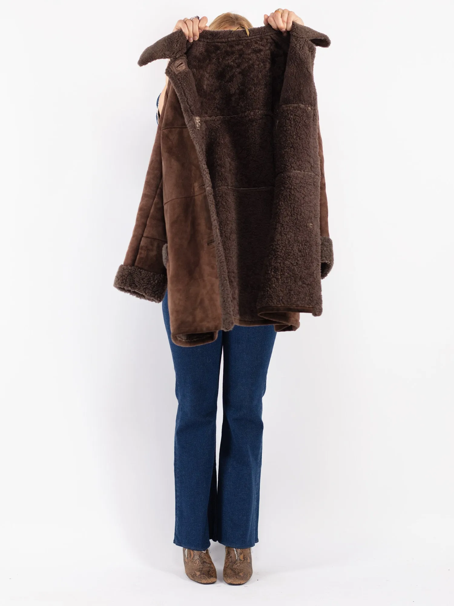 Vintage 70's Women Sheepskin Coat in Brown