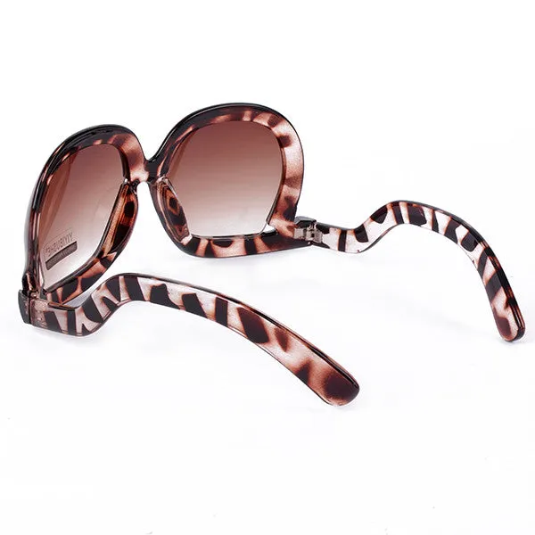 Women Retro Fashion Oversized Sunglasses Square Leg Bent Back Frame Sun Glasses Lunette De Soleil SM6